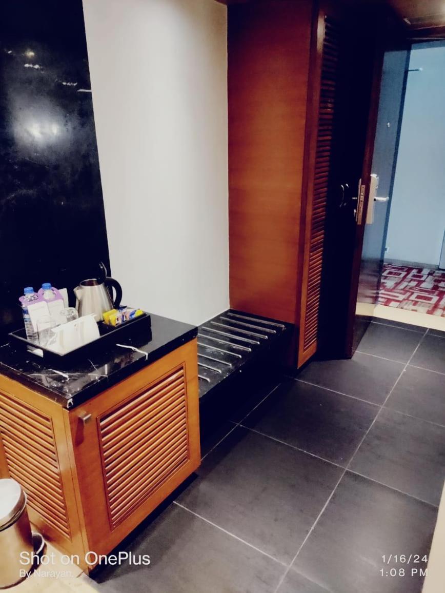 Country Inn & Suites By Radisson Navi Mumbai Exteriör bild