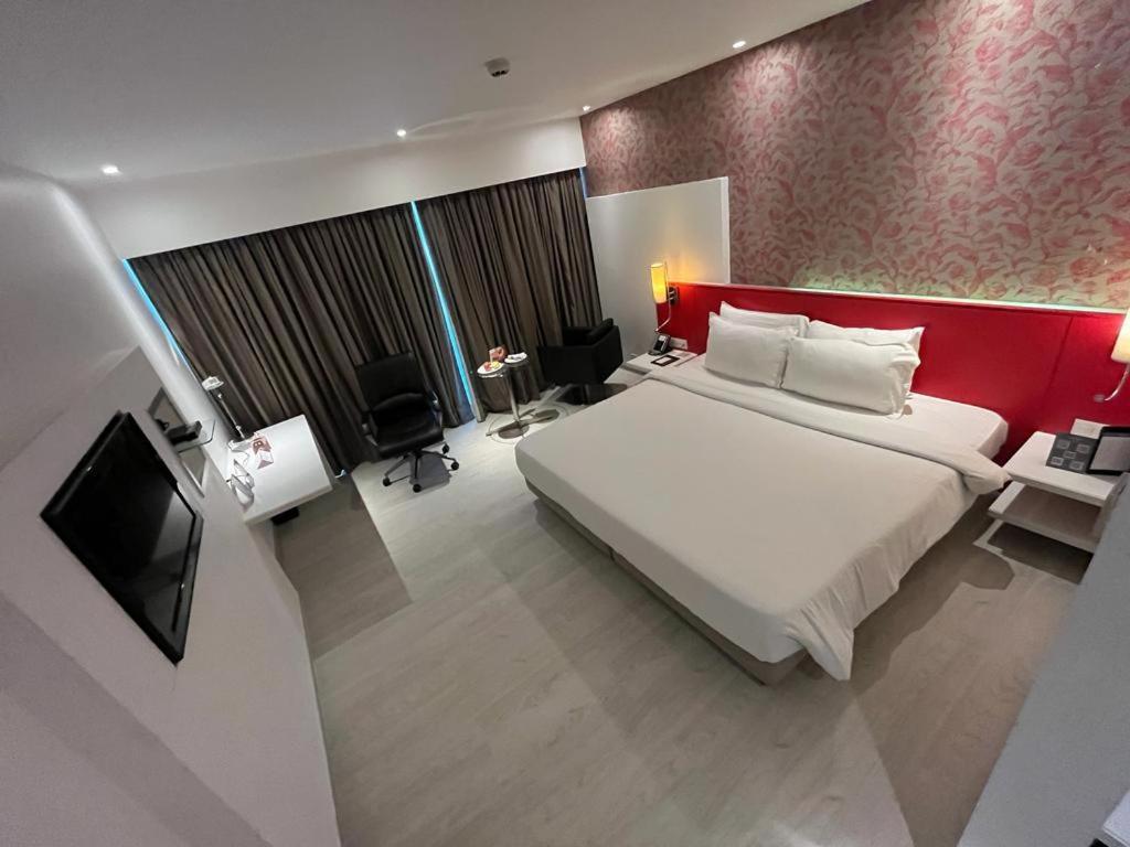 Country Inn & Suites By Radisson Navi Mumbai Exteriör bild